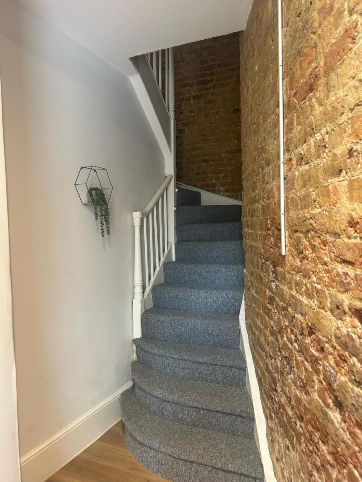 Bright Apartment In The Heart Of St Leonards Hastings Exterior photo