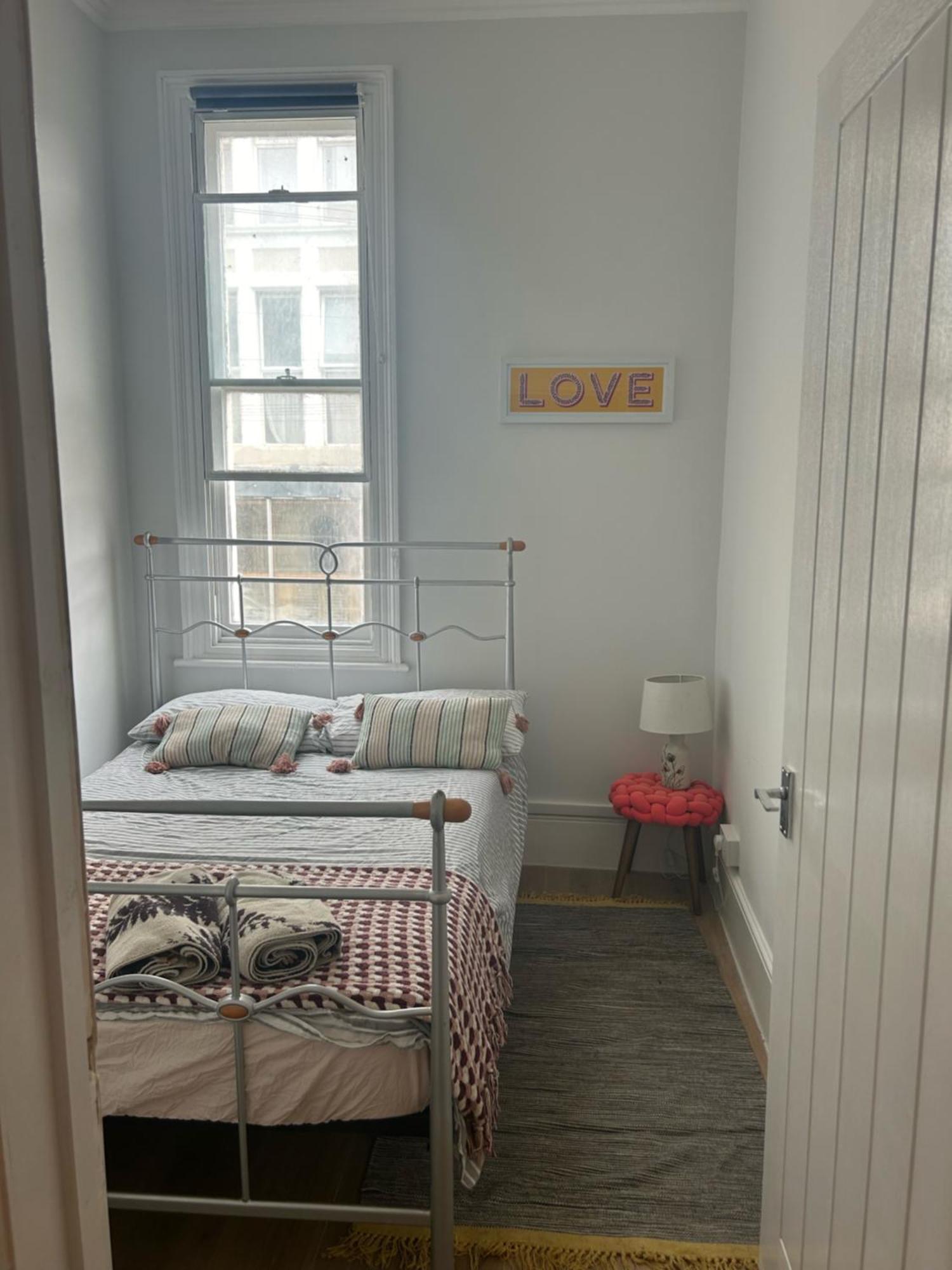 Bright Apartment In The Heart Of St Leonards Hastings Exterior photo
